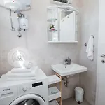 아파트 Hera With Balcony And Free Parking