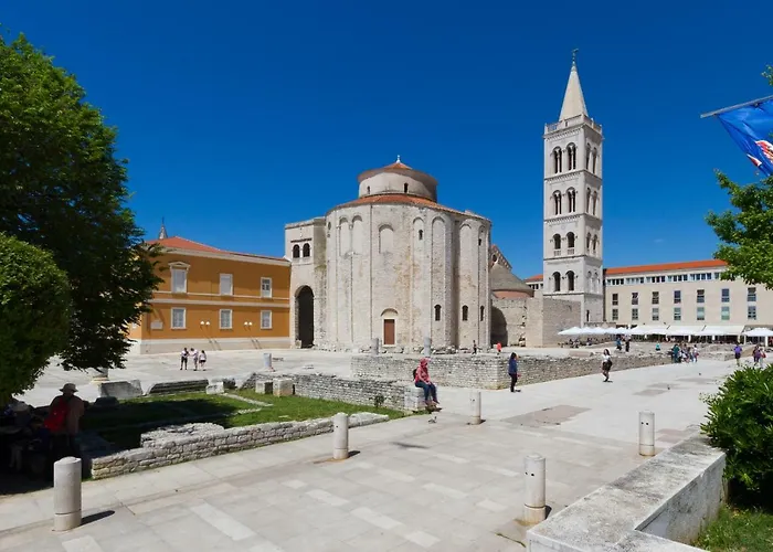 Hera With Balcony And Free Parking