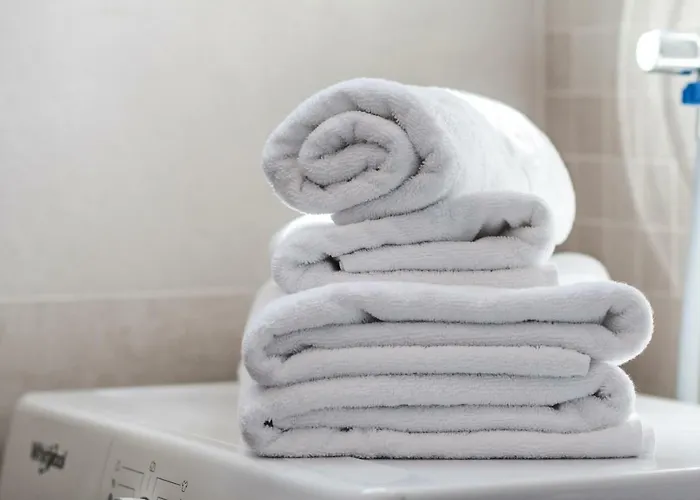 Hera With Balcony And Free Parking * ザダル